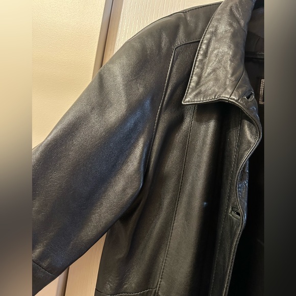 Genuine Leather Jacket with shoulder pads size L - Picture 3 of 3